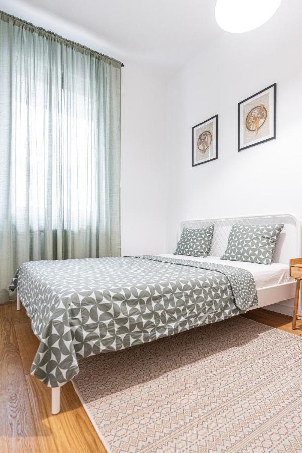 Vertigo One Bedroom Apartment-Free Private Parking Novi Sad Exterior foto
