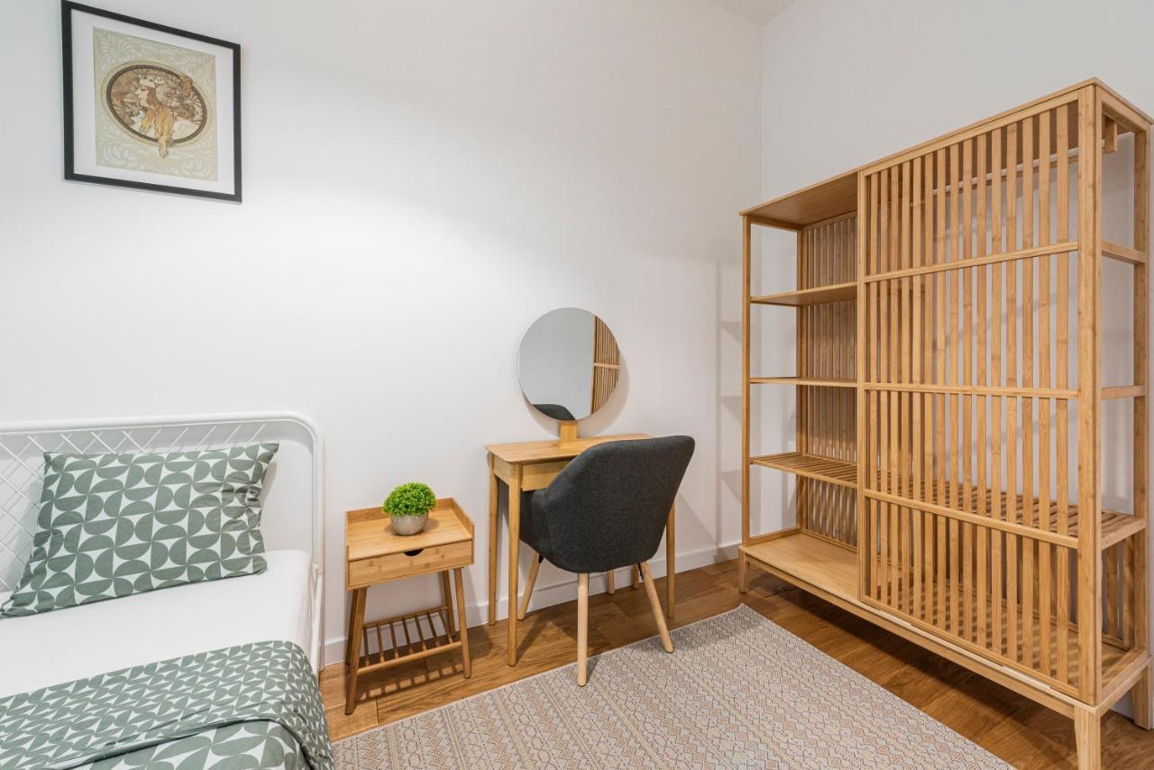 Vertigo One Bedroom Apartment-Free Private Parking Novi Sad Exterior foto